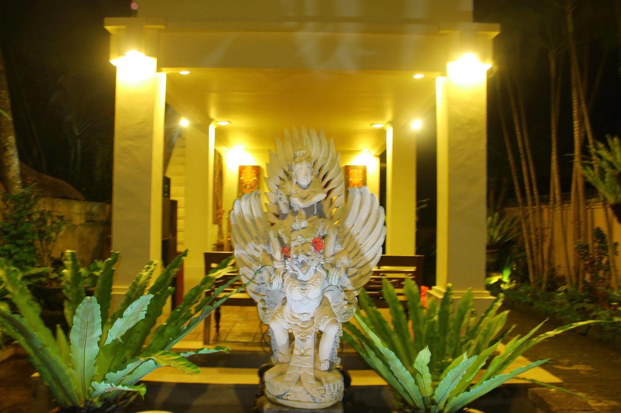 Gayatri Ubud Extérieur photo