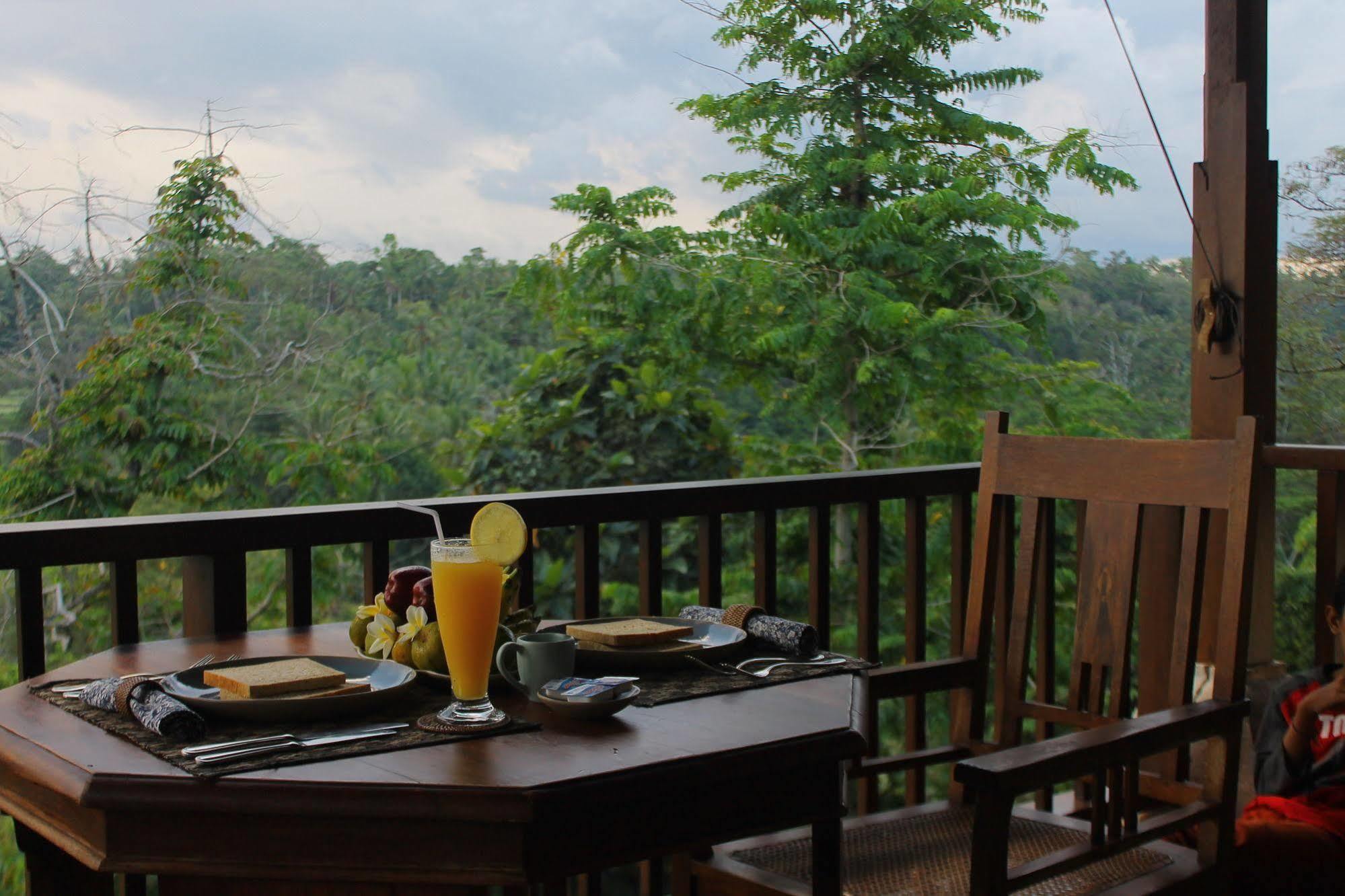 Gayatri Ubud Extérieur photo